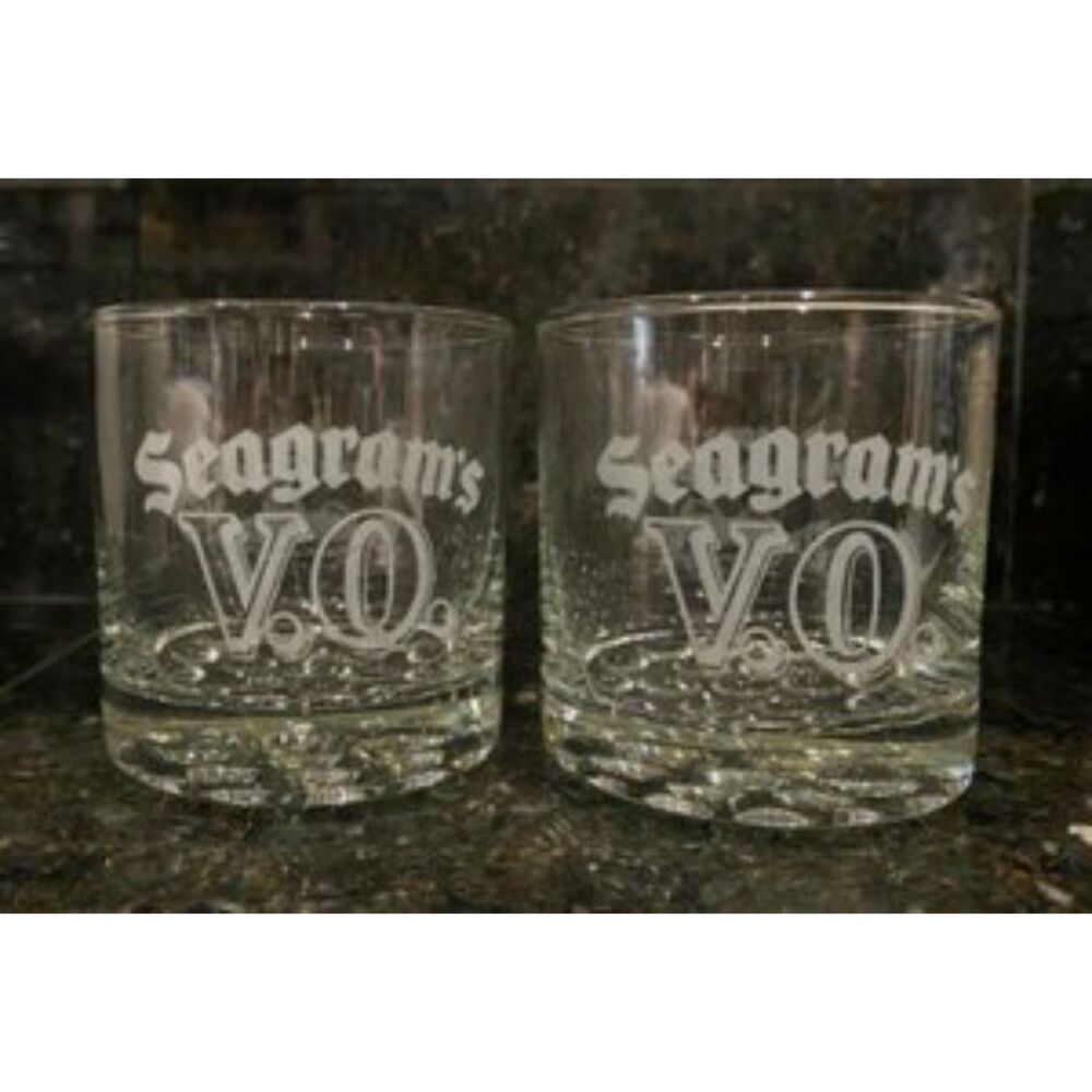 VTG Seagram's V.O. Canadian Whiskey rocks glasses pebble bottom (2)